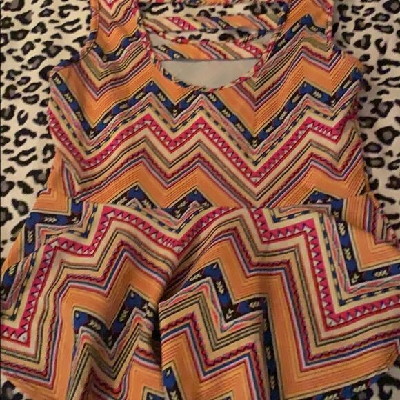 Aztec printed top - Picture 4 of 4